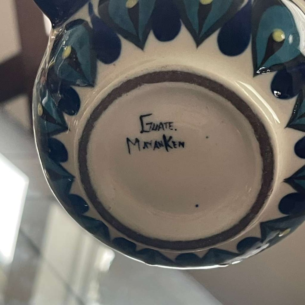 Mayan Ken Pottery Mug, Hand Painted Folk Art, Guatemala Ceramic Cup - Picture 2 of 6